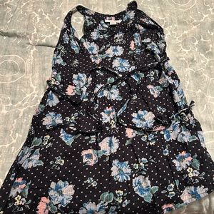 Two size small motherhood maternity tops.